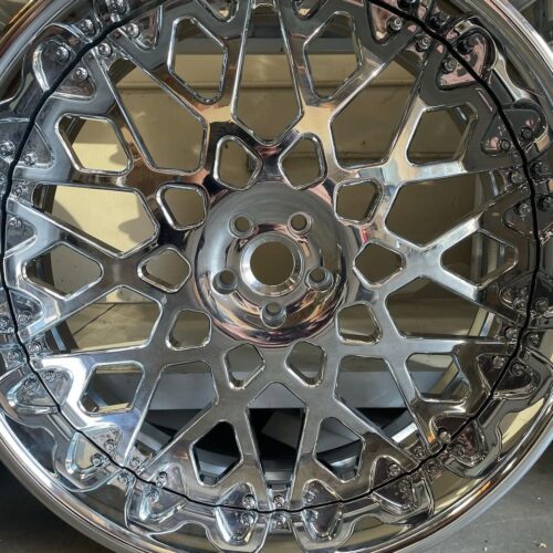 24″ Premium Staggered Forged Wheels – Full All-Chrome Finish (5×4.75 / 5×4 ¾ Bolt Pattern)