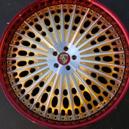 Premium 28″ Staggered Custom Forged Wheels – Candy Apple Red Lips & Gold Powder Billet Centers