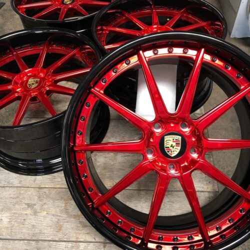 Premium 22″ Staggered Custom Forged Wheels – Candy Apple Red Centers with Gloss Black Lips